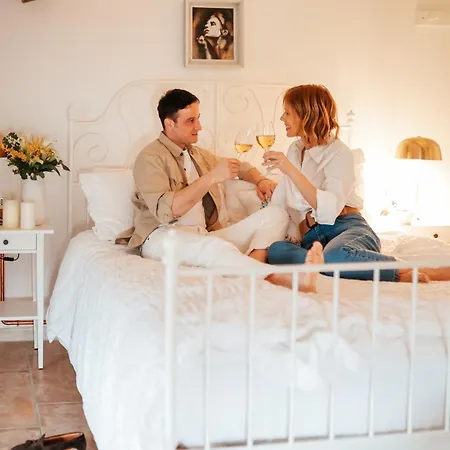 Casa Due Marie Boutique Near Modena & Maranello ゲストハウス 4*