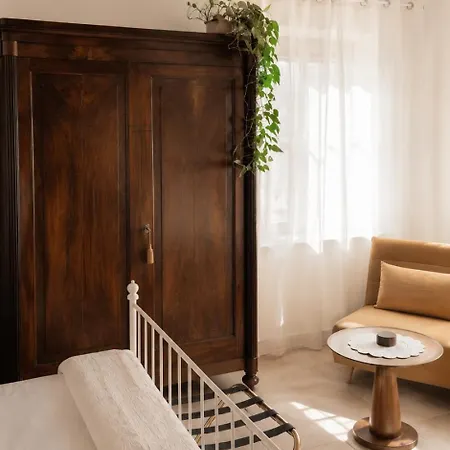 Πανσιόν Casa Due Marie Boutique Near Modena & Maranello 4*