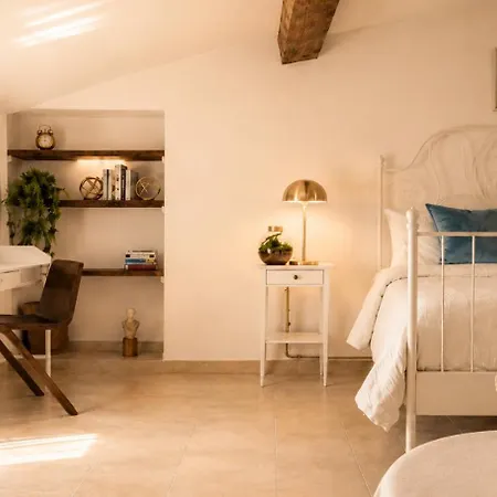 ゲストハウス Casa Due Marie Boutique Near Modena & Maranello 4*